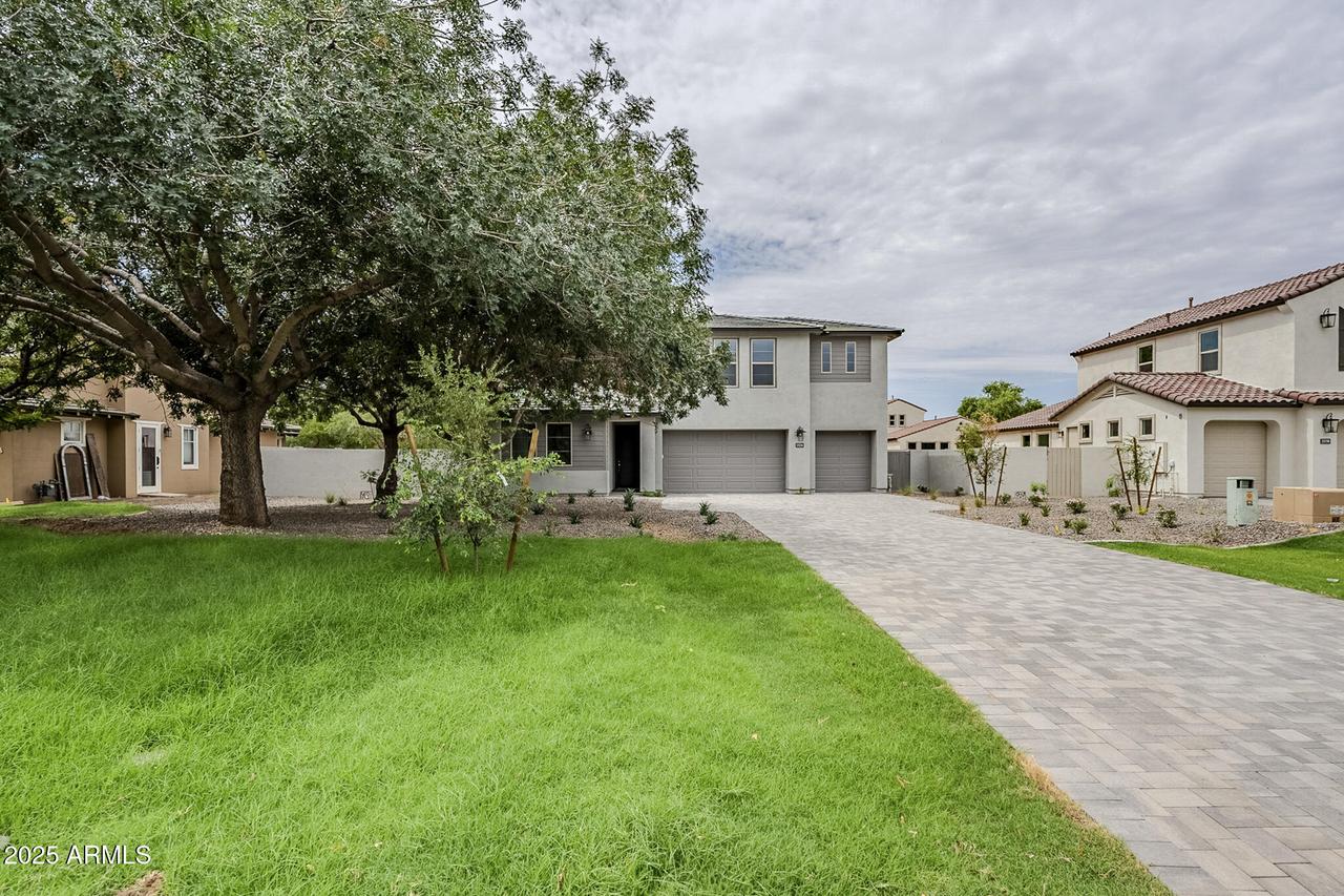13134 N Founders Park Blvd., Surprise, AZ 85379