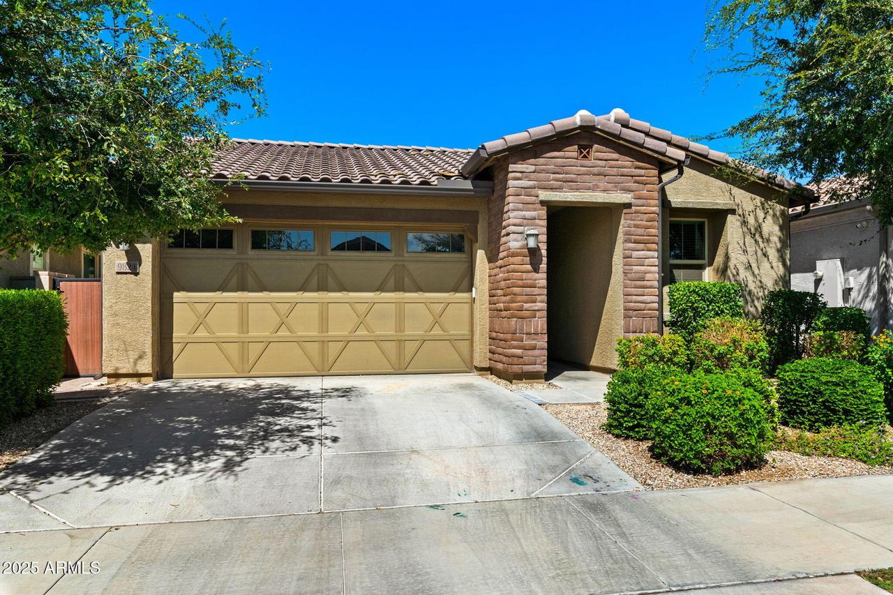 9824 E Tupelo Ave., Mesa, AZ 85212