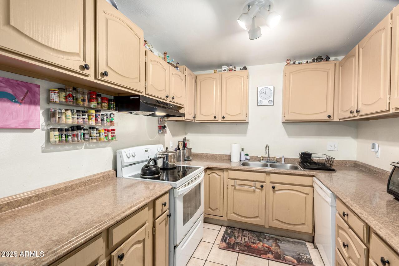 3251 W Cortez Ave., Phoenix, AZ 85029