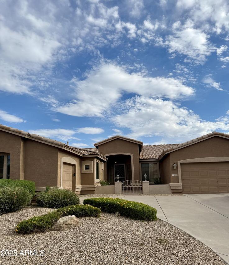 2073 W Spruce Dr., Chandler, AZ 85286