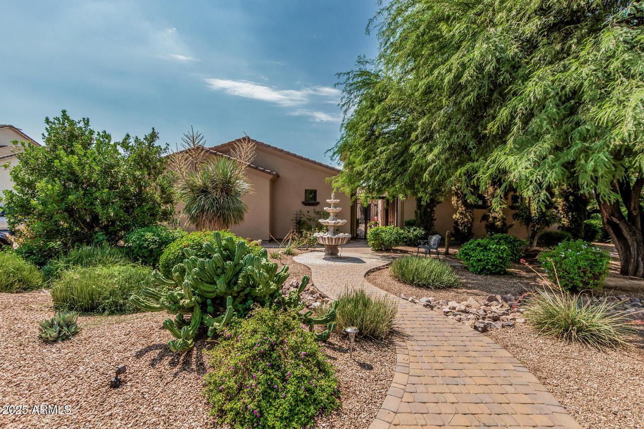 21121 E Pummelos Rd., Queen Creek, AZ 85142