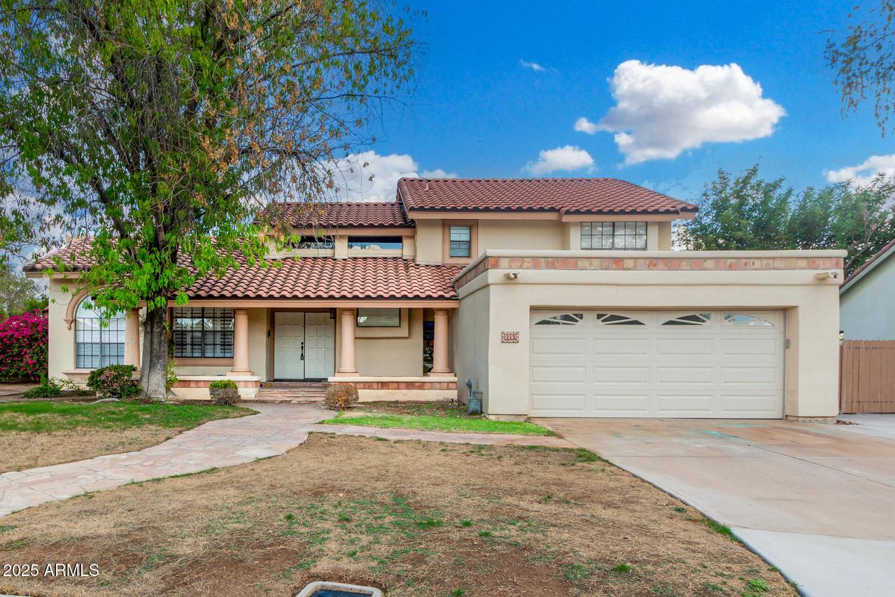 2257 N Winthrop Cir., Mesa, AZ 85213