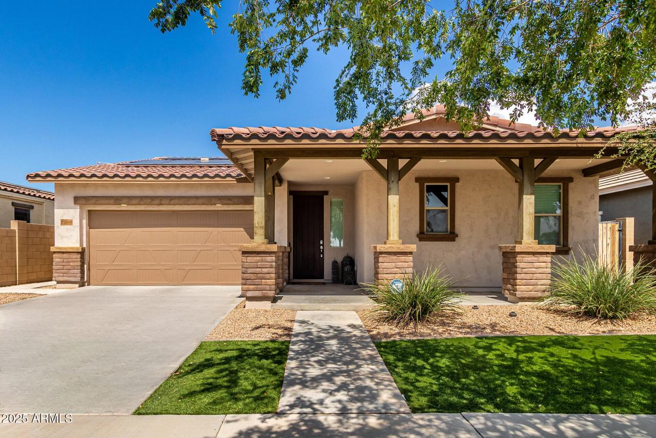 22544 E Via Estancia, Queen Creek, AZ 85142