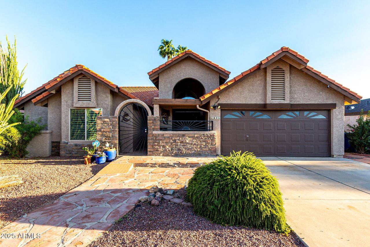 1975 E Sunburst Ln., Tempe, AZ 85284