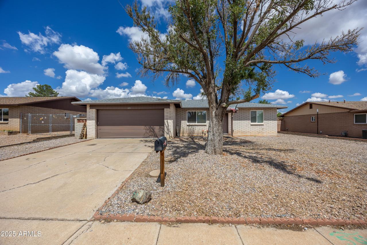 1371 E Tacoma St, Sierra Vista, AZ 85635