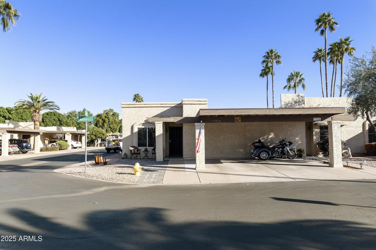 7702 E Mariposa Way, Mesa, AZ 85208