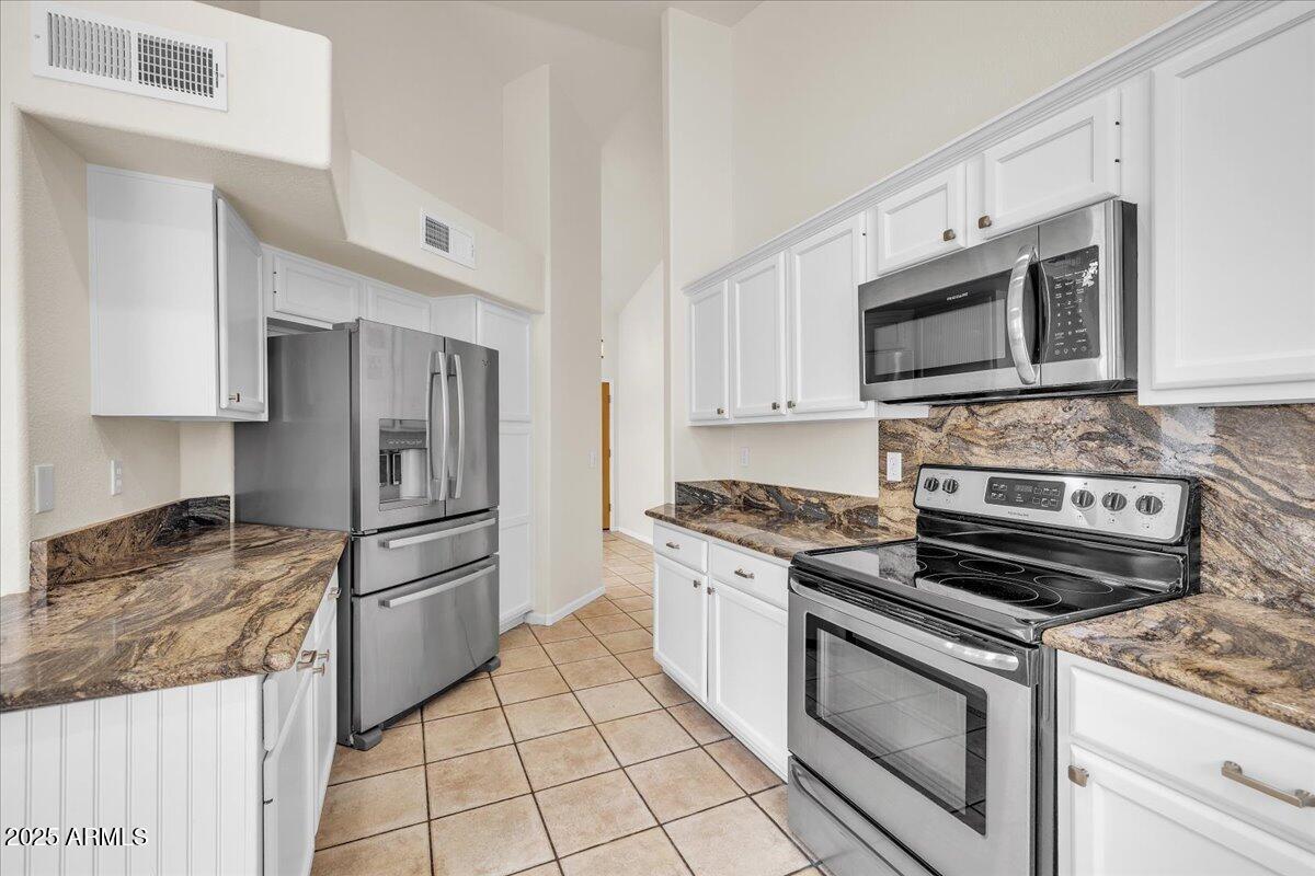 4307 E South Fork Dr., Phoenix, AZ 85044