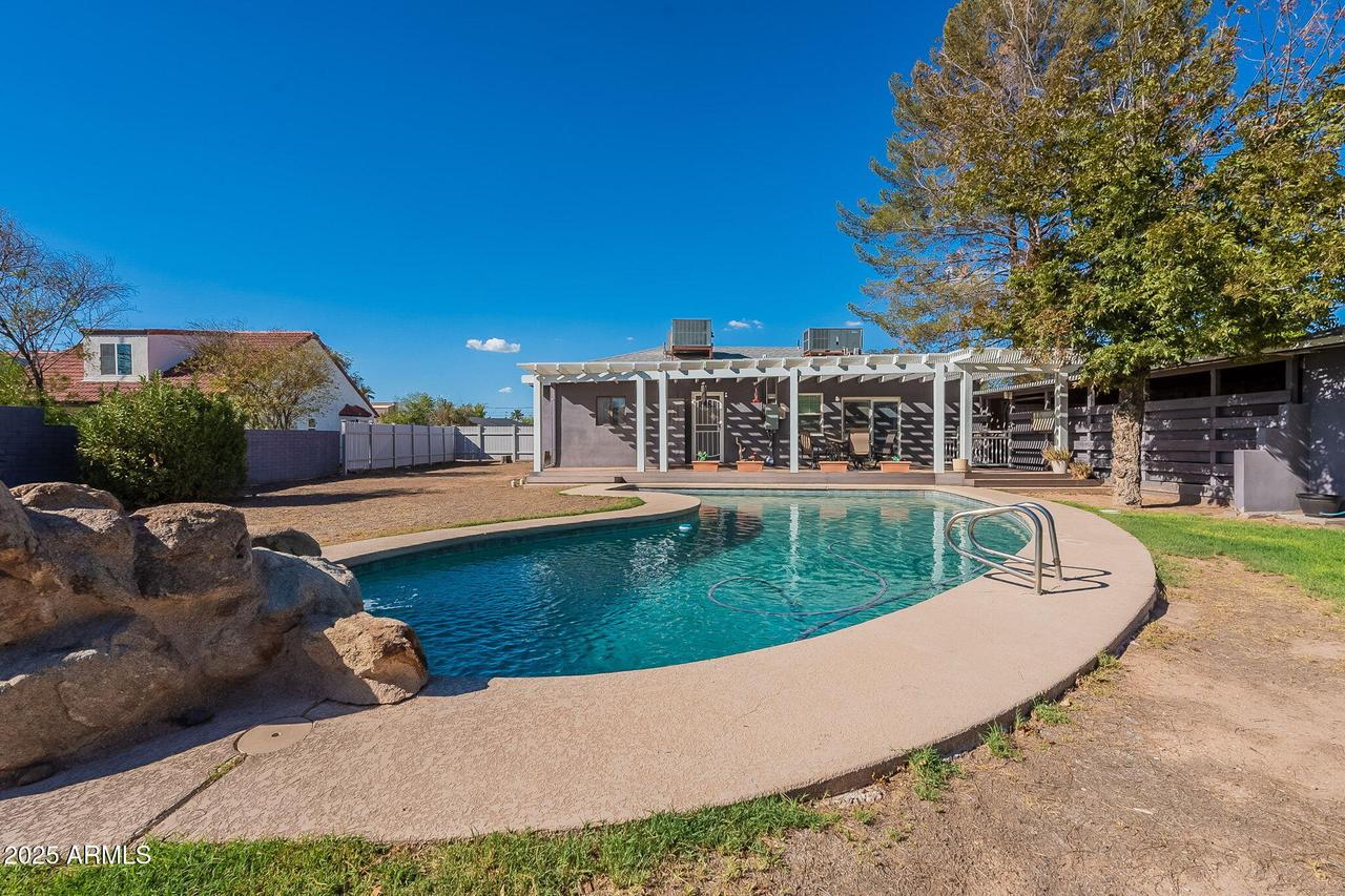 567 W Pinkley Ave., Coolidge, AZ 85128