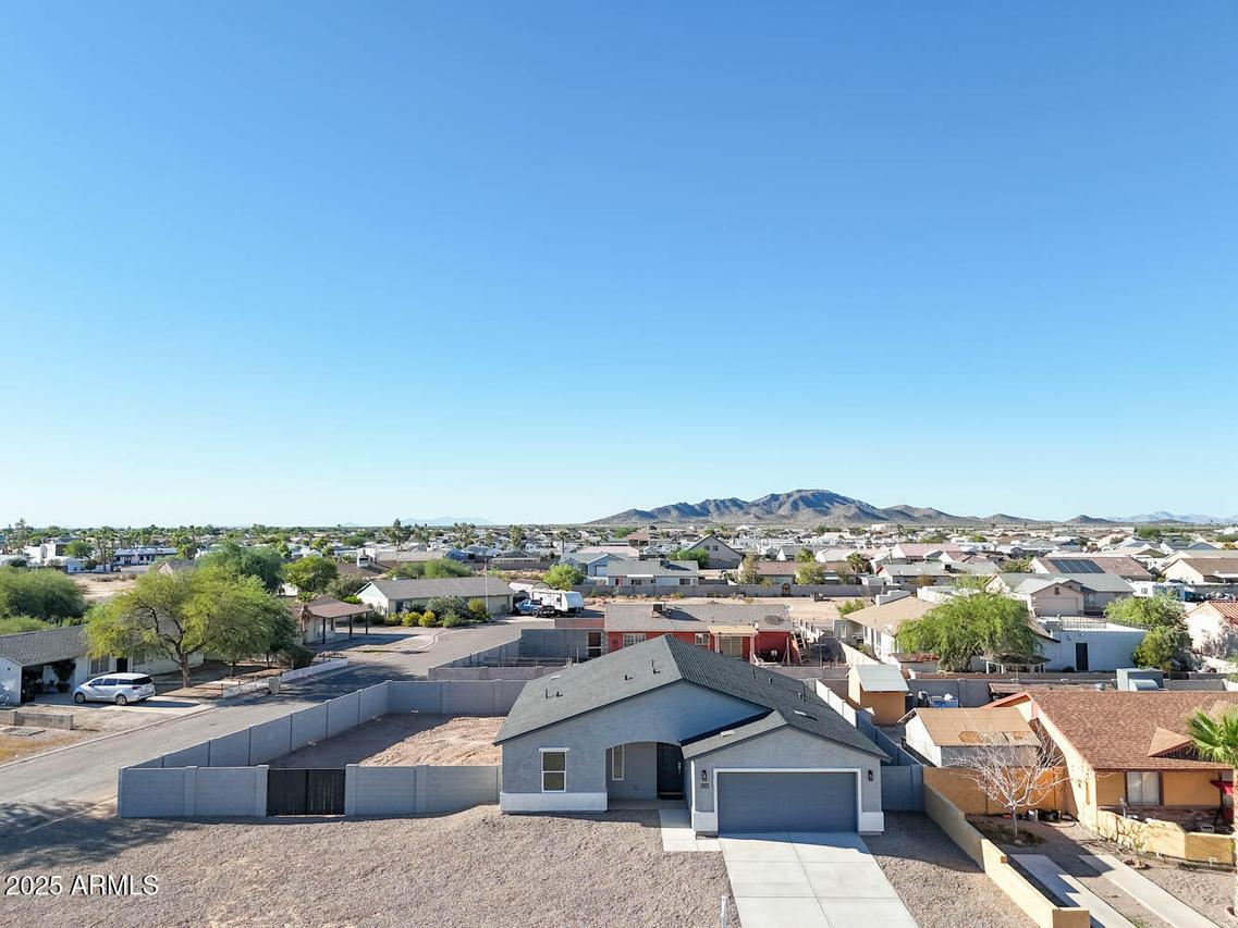 10398 W Midnight Dr., Arizona City, AZ 85123