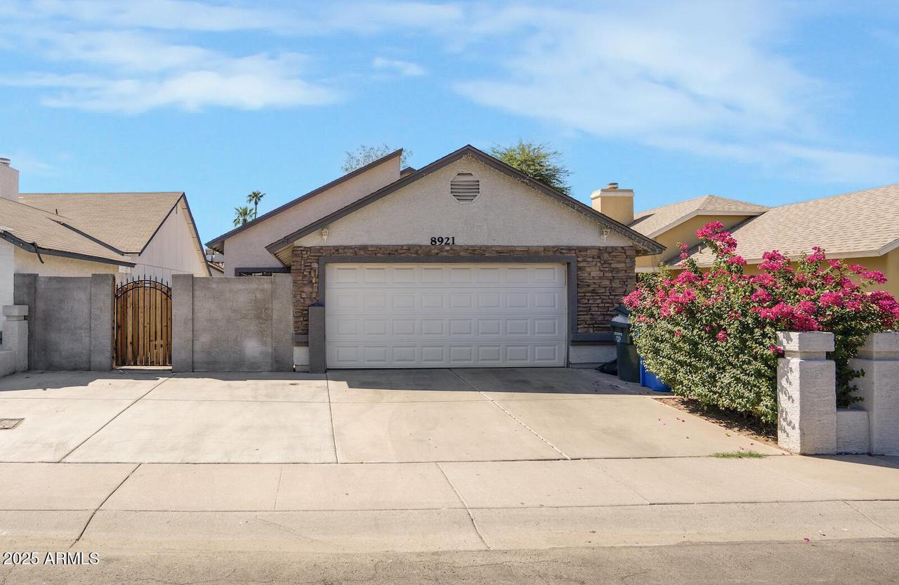 8921 W Fairmount Ave., Phoenix, AZ 85037