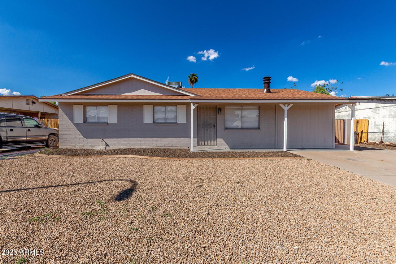 4640 W Caron St., Glendale, AZ 85302