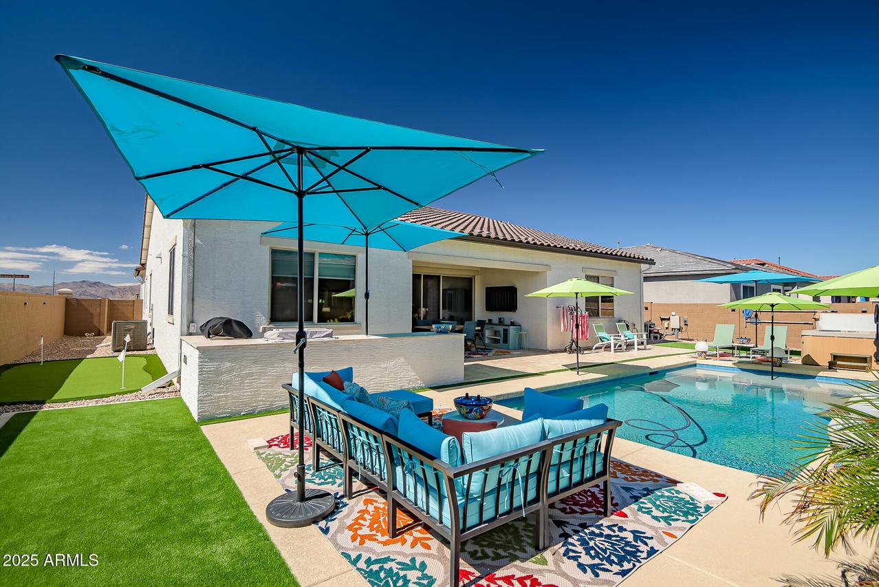 17160 W Mariposa Grande Blvd., Surprise, AZ 85387