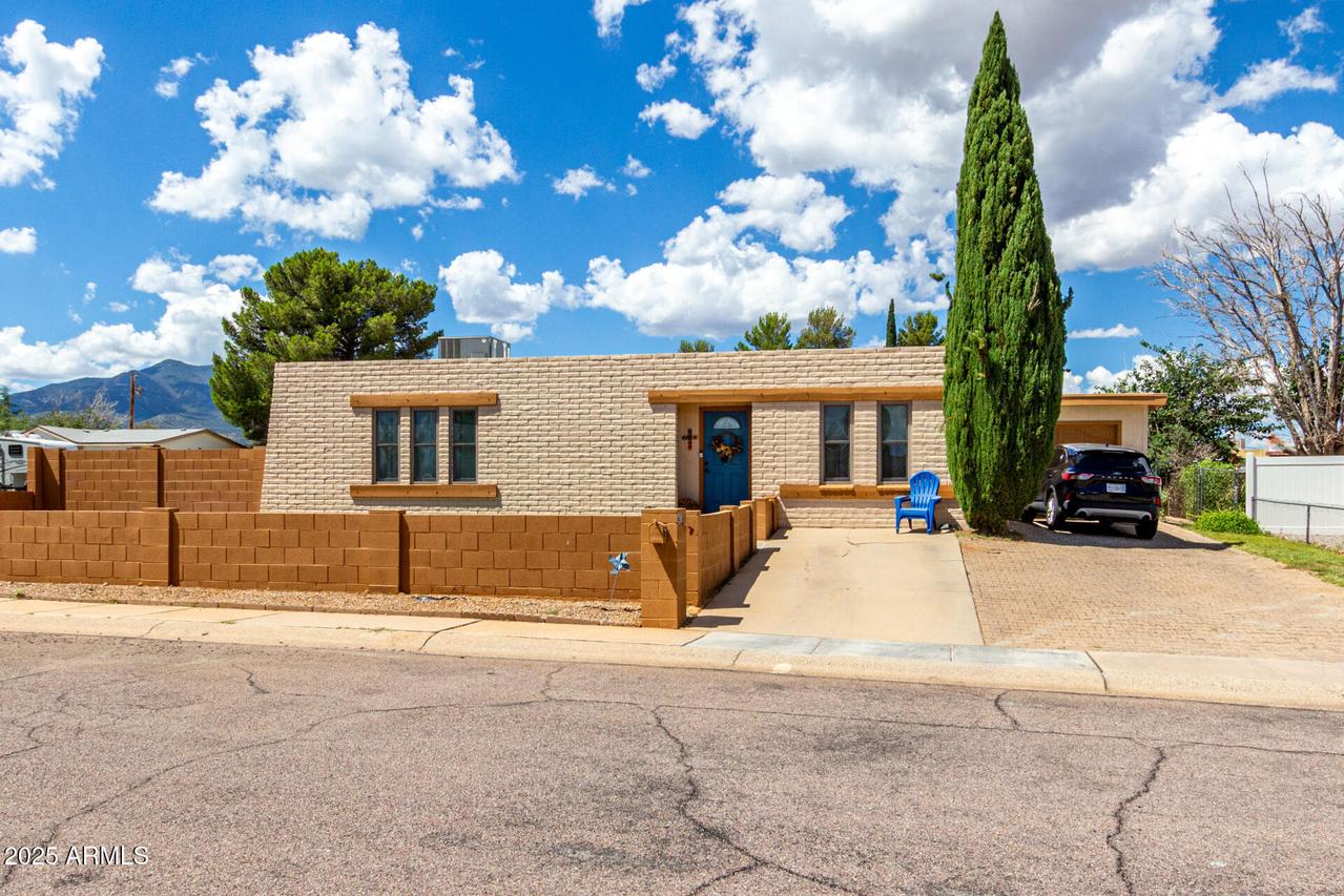 630 S 1st St., Sierra Vista, AZ 85635