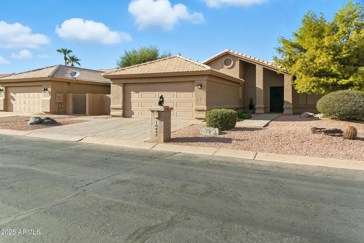 10622 E Nacoma Dr., Sun Lakes, AZ 85248