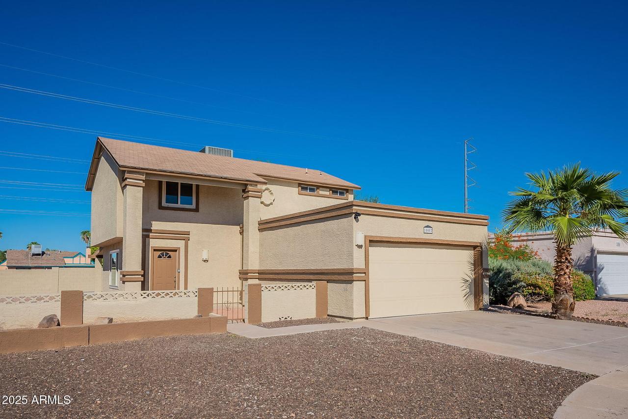 10002 N 66th Ln., Glendale, AZ 85302