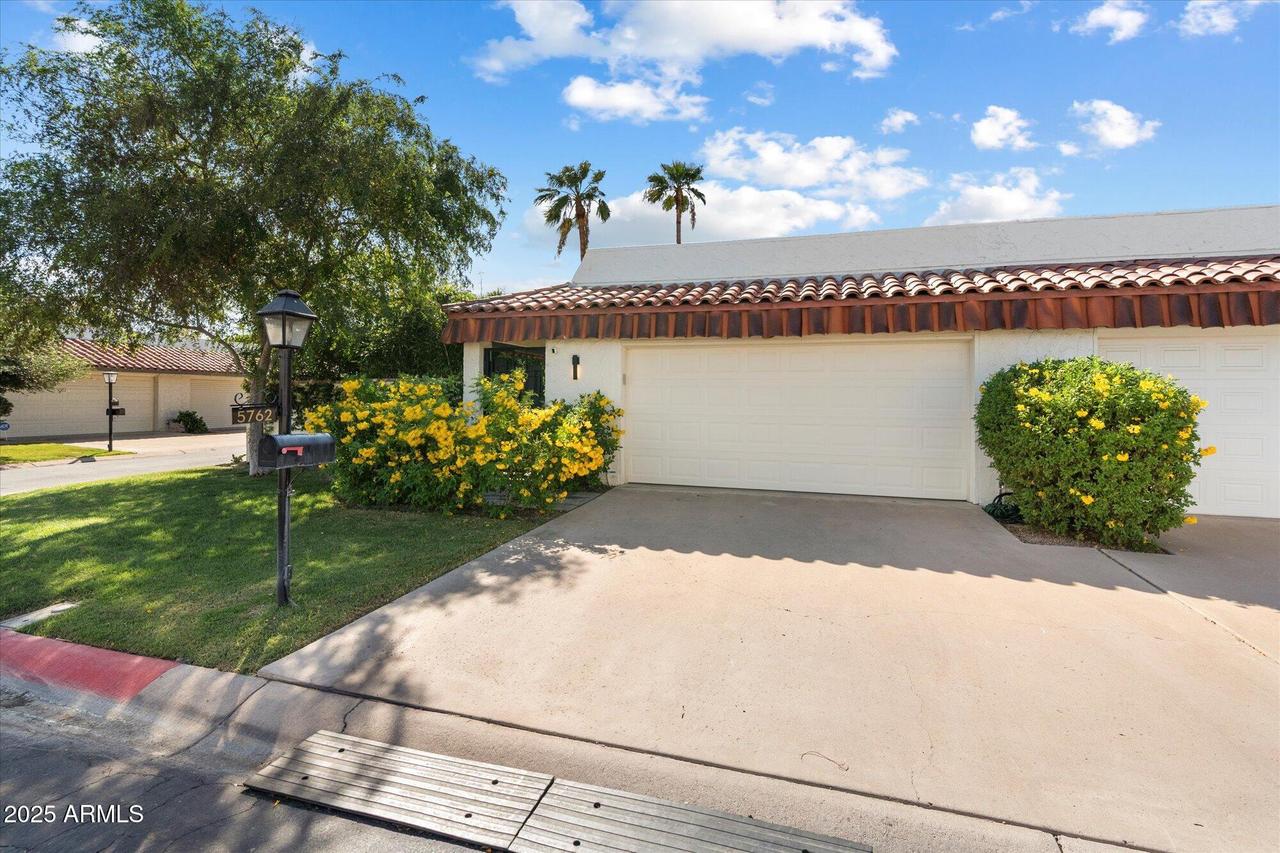 5762 N Scottsdale Rd., Paradise Valley, AZ 85253