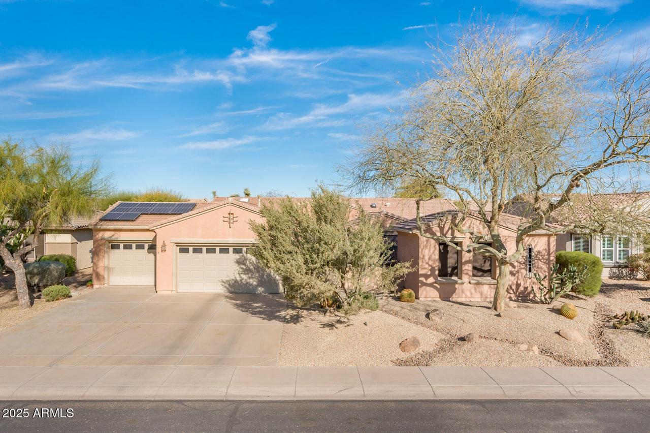 18932 N Aztec Point Dr., Surprise, AZ 85387