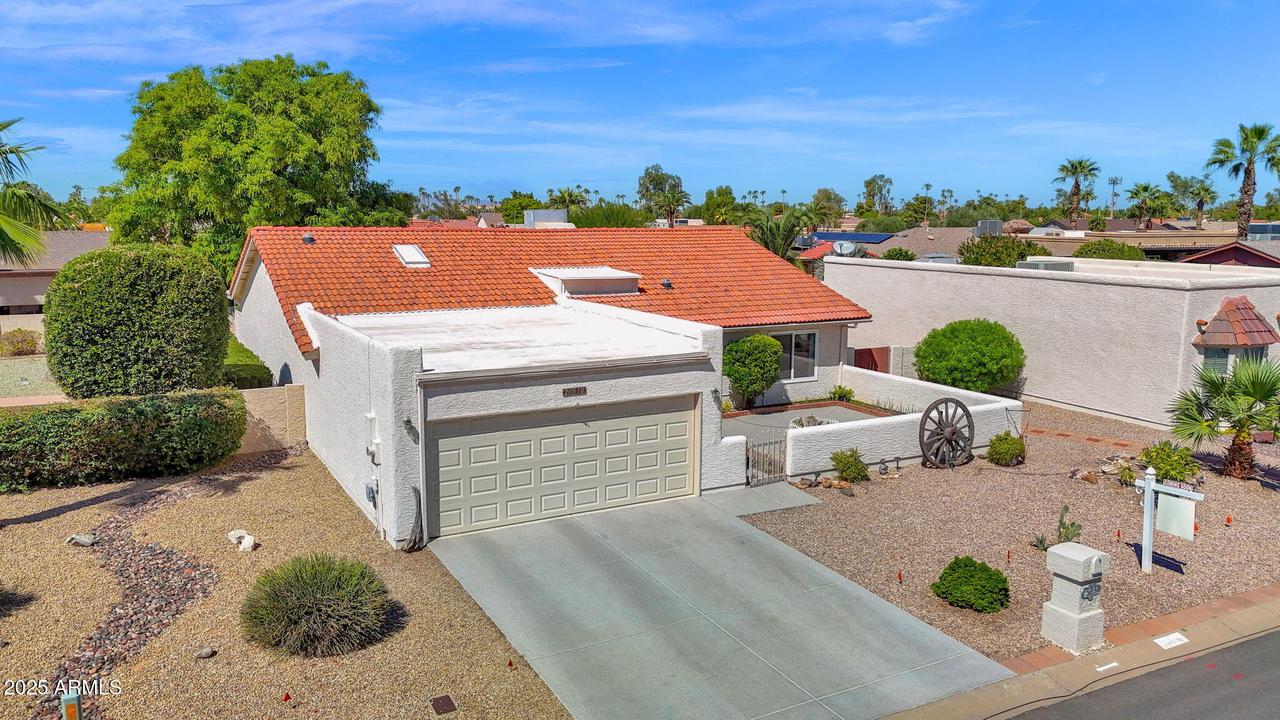26010 S Dartford Dr., Sun Lakes, AZ 85248