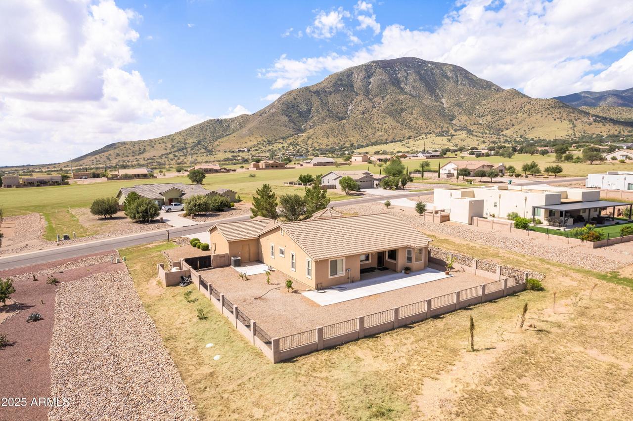6592 E Saddlehorn Cir Cir., Hereford, AZ 85615