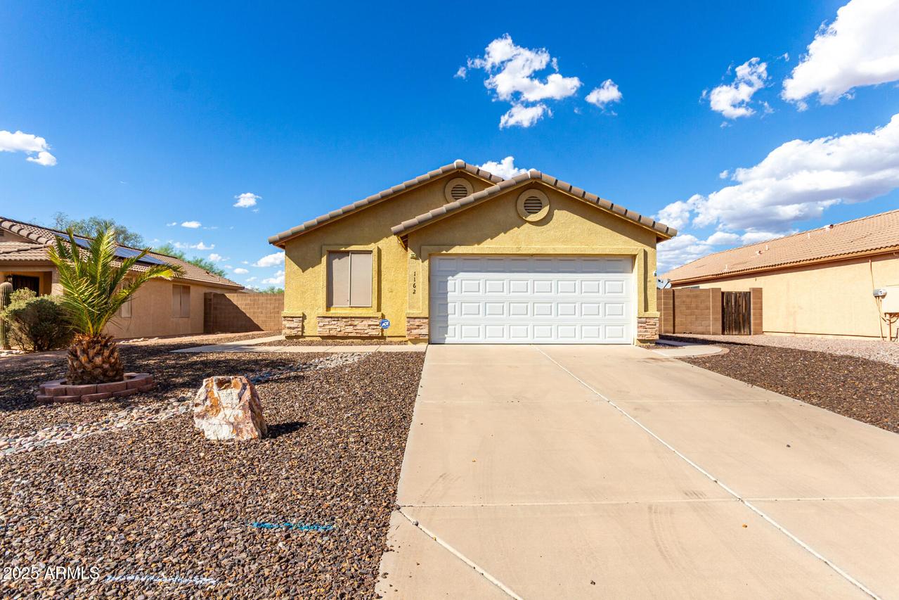 1162 W 2nd Ave., Apache Junction, AZ 85120