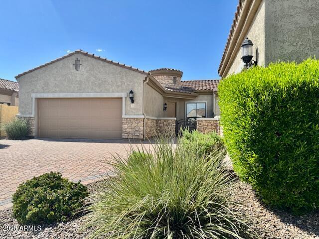 1732 N Makalu Cir., Mesa, AZ 85207