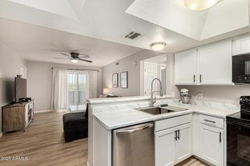 1720 E Thunderbird Rd. #2001, Phoenix, AZ 85022