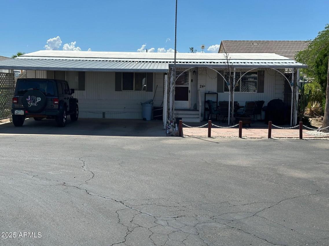 318 S Crismon Rd. #24, Mesa, AZ 85208
