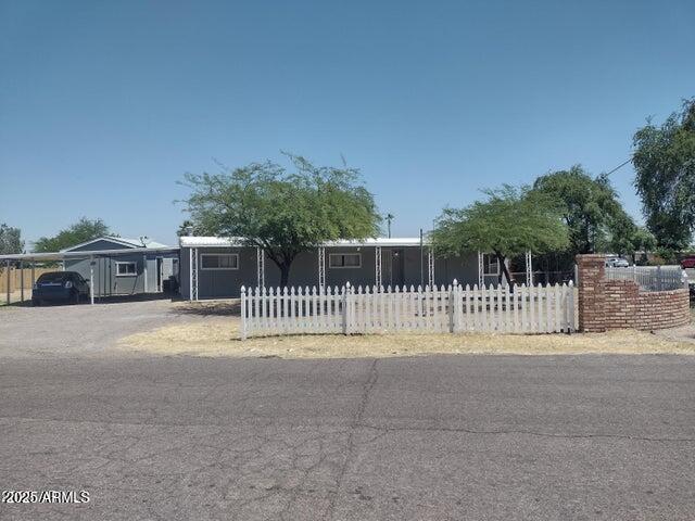 6702 W Mary Jane Ln., Peoria, AZ 85382