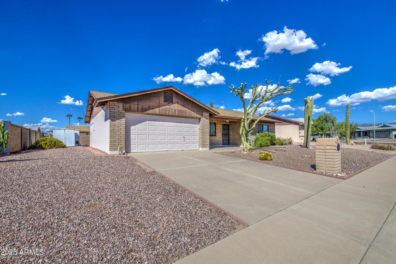 1722 W 15th Ln., Apache Junction, AZ 85120