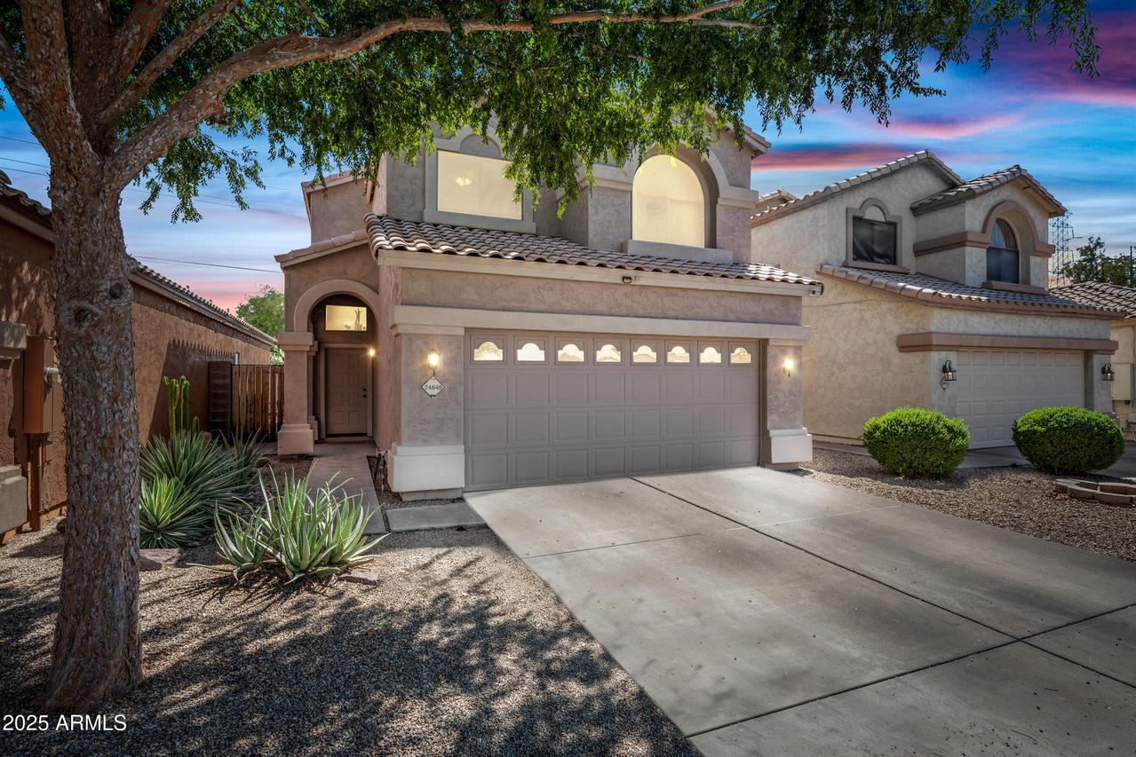 24649 N 35th Dr., Glendale, AZ 85310