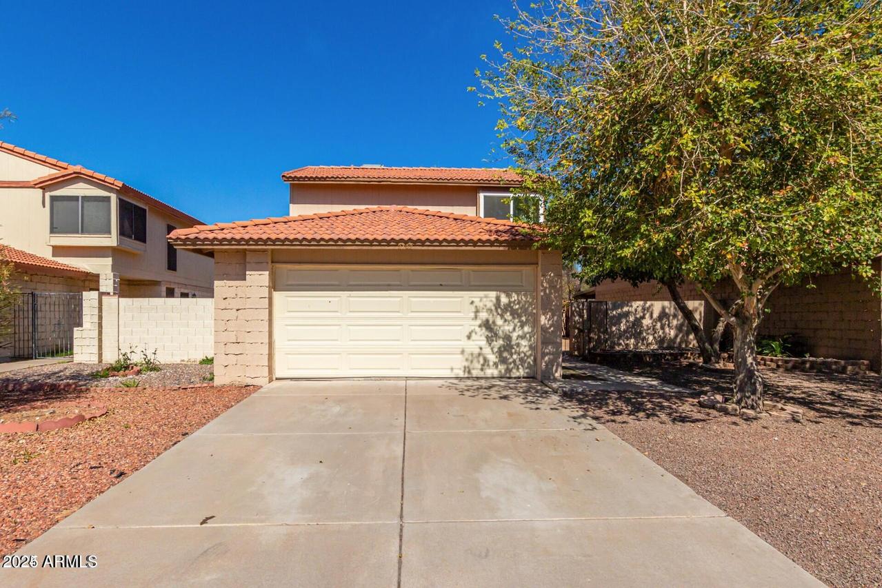 2702 W Brooks St., Chandler, AZ 85224