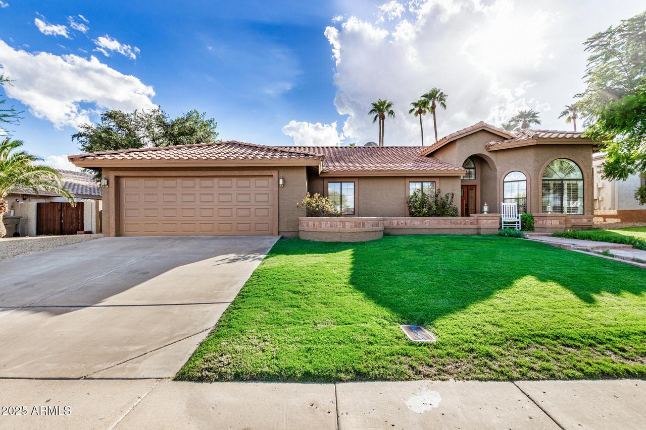 15430 N 19th Way, Phoenix, AZ 85022