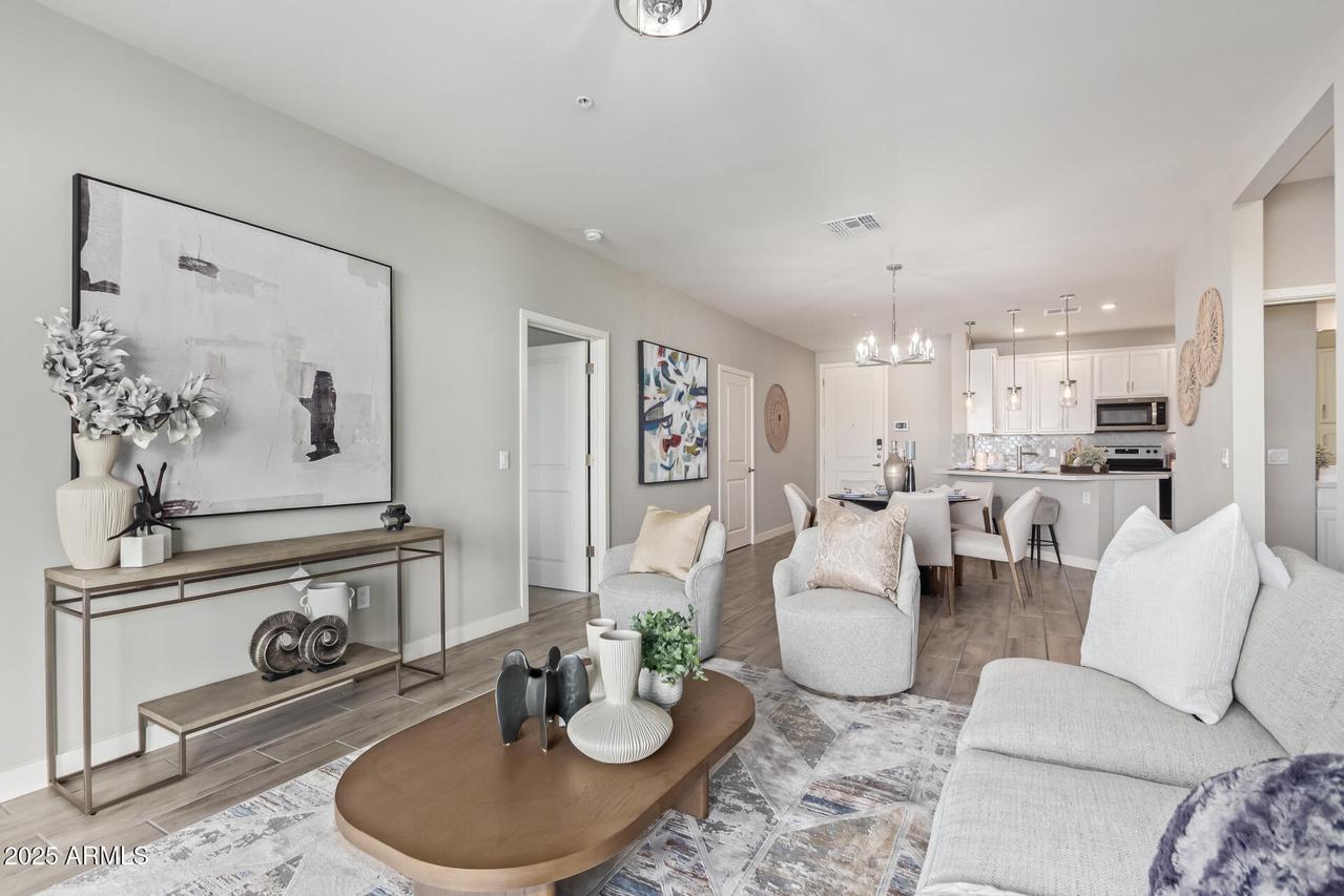 2511 W Queen Creek Rd. #307, Chandler, AZ 85248