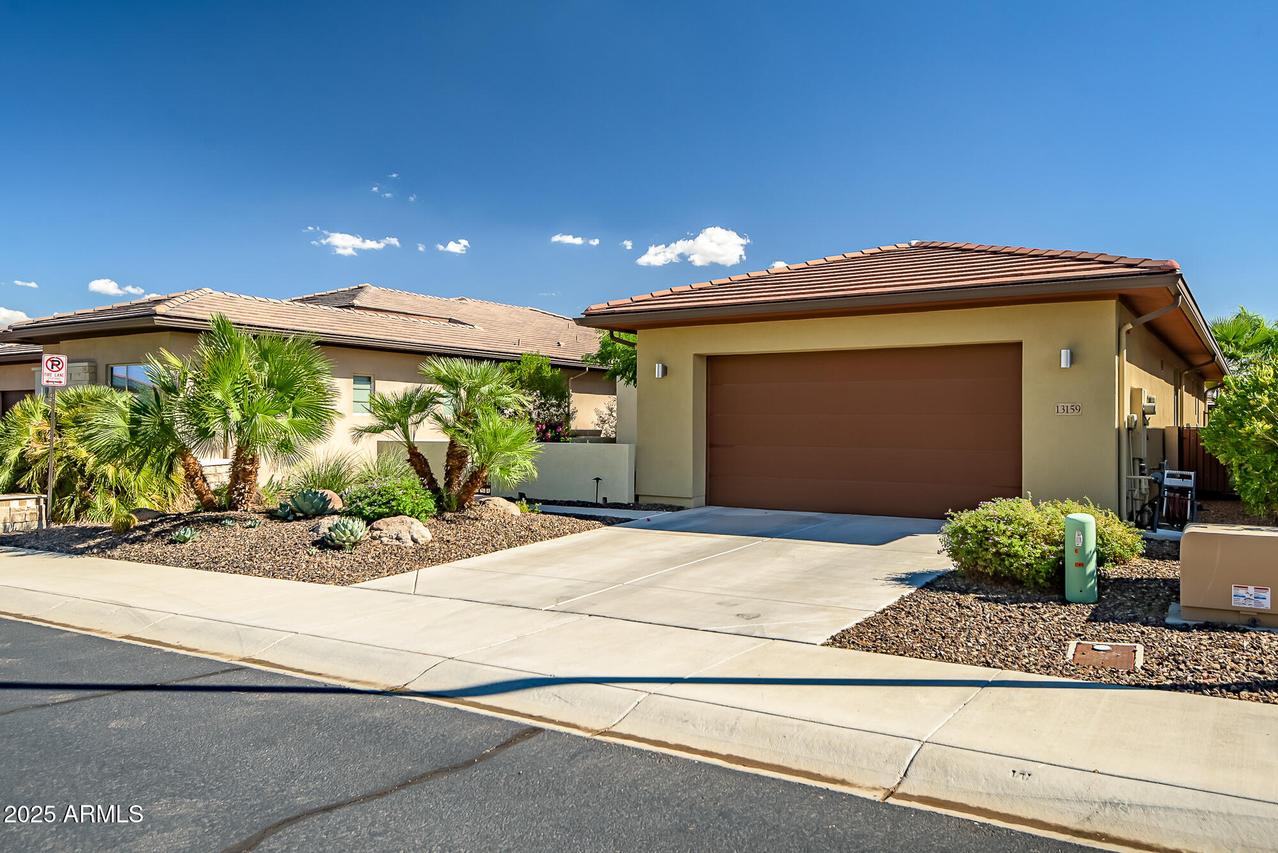 13159 W Lone Tree Tr., Peoria, AZ 85383
