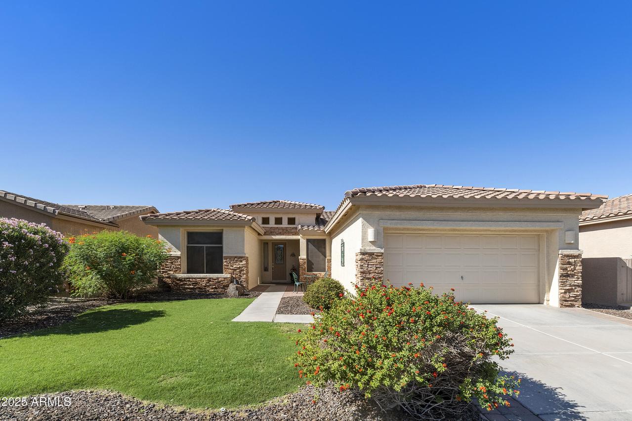 24722 S Golfview Dr., Sun Lakes, AZ 85248