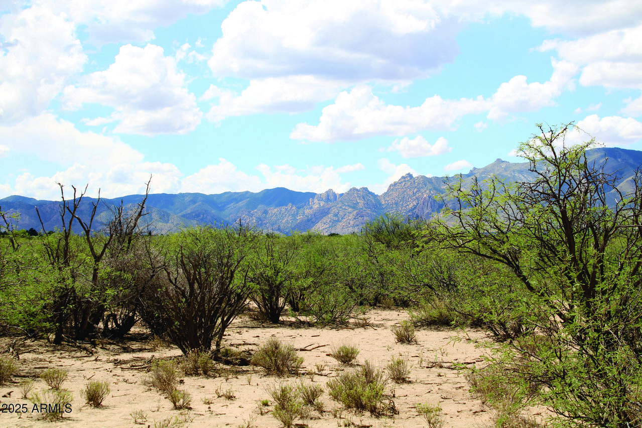 2.54 Acres Unnamed Rd. #13, Cochise, AZ 85606