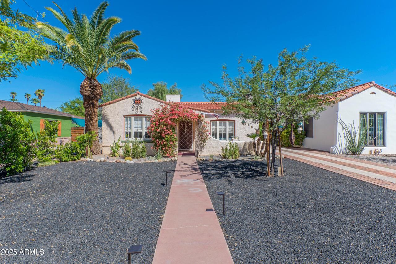 1318 W Willetta St., Phoenix, AZ 85007