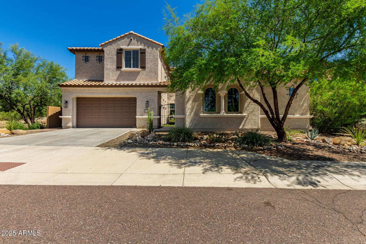 1630 W Blaylock Dr., Phoenix, AZ 85085