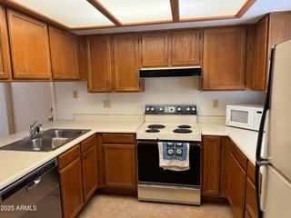 2020 W Union Hills Dr. #251, Phoenix, AZ 85027