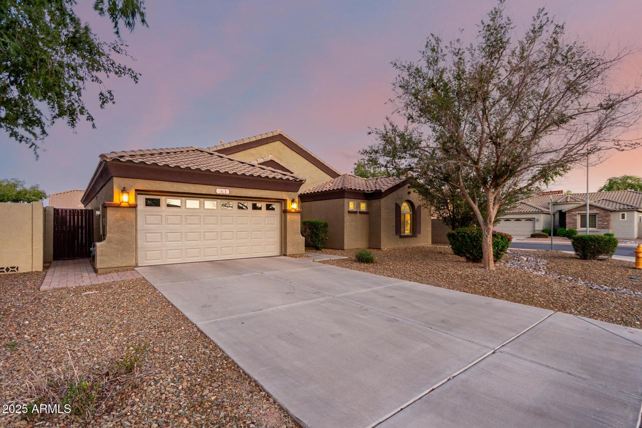 3821 S Eucalyptus Pl., Chandler, AZ 85286