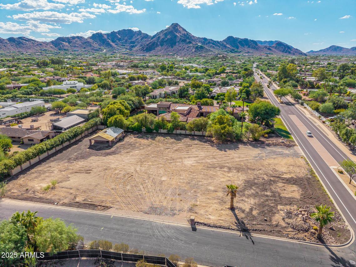 6601 E Mockingbird Ln., Paradise Valley, AZ 85253