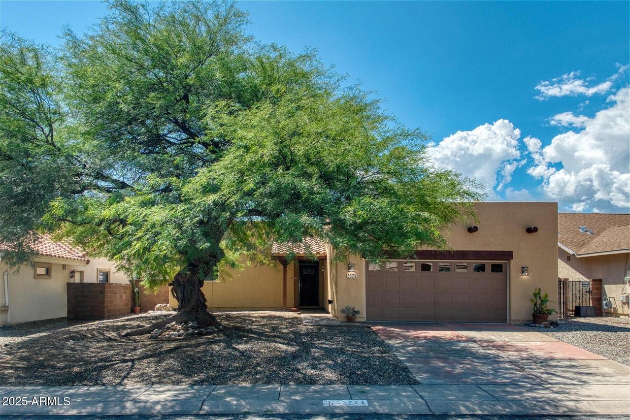 5372 Highland Shadows Dr., Sierra Vista, AZ 85635