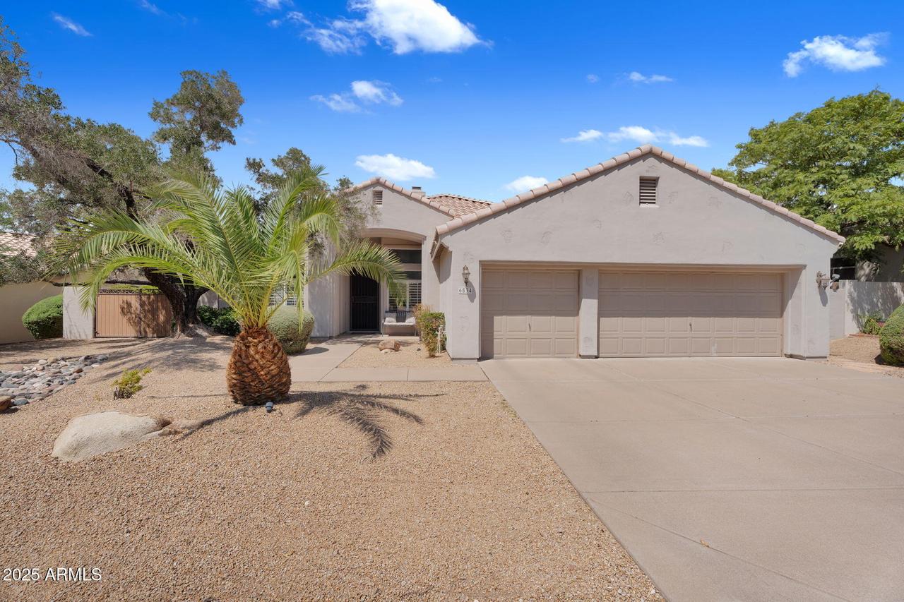 6534 E Riverdale St., Mesa, AZ 85215