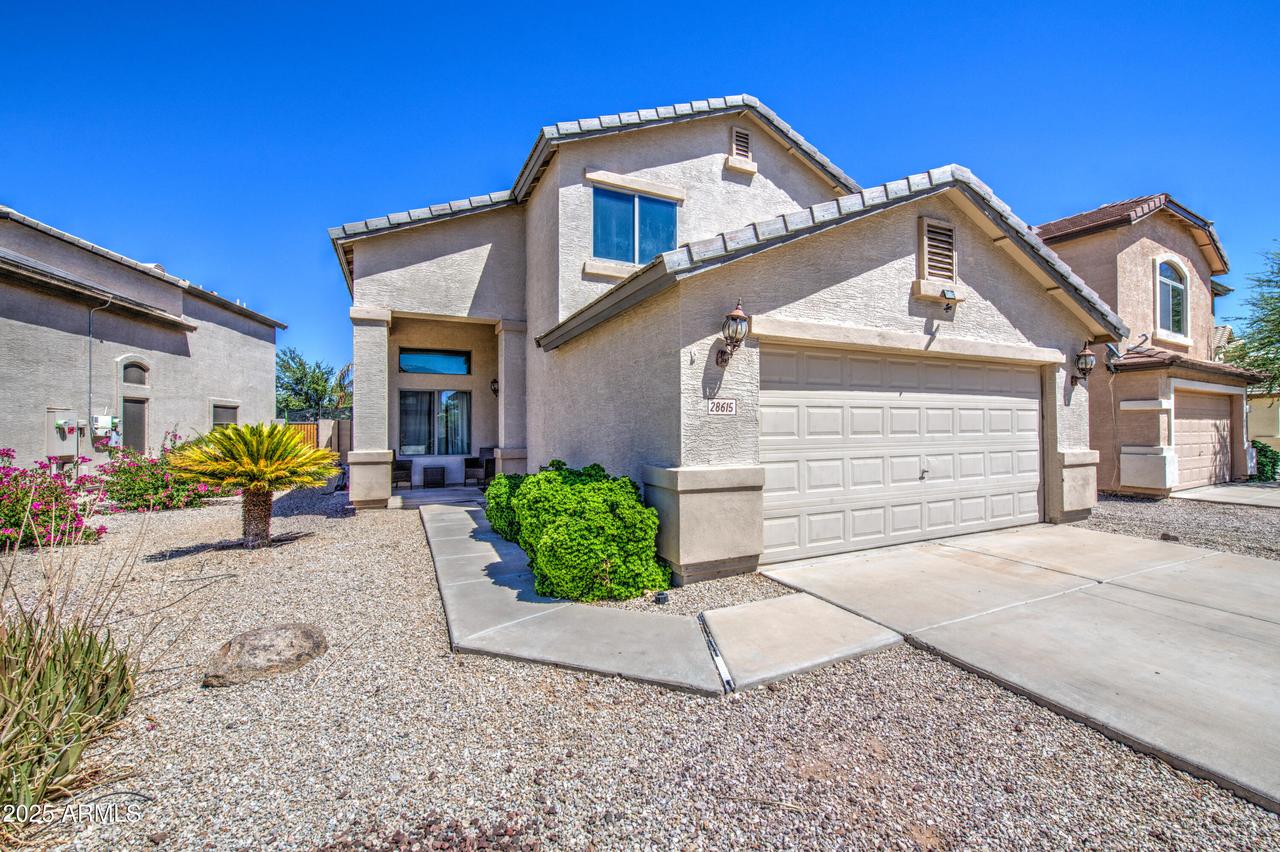 28615 N Dolomite Ln., San Tan Valley, AZ 85143