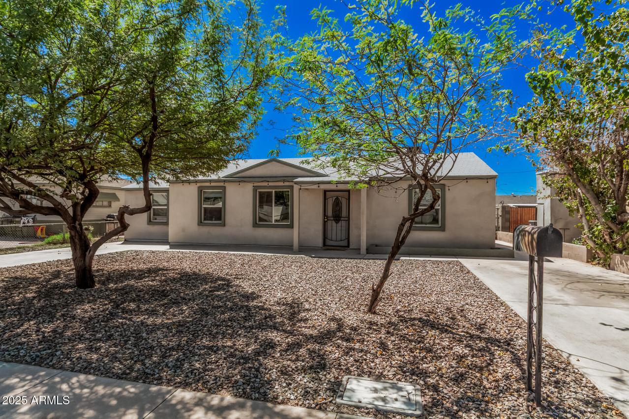 1837 W Sonora St., Phoenix, AZ 85007