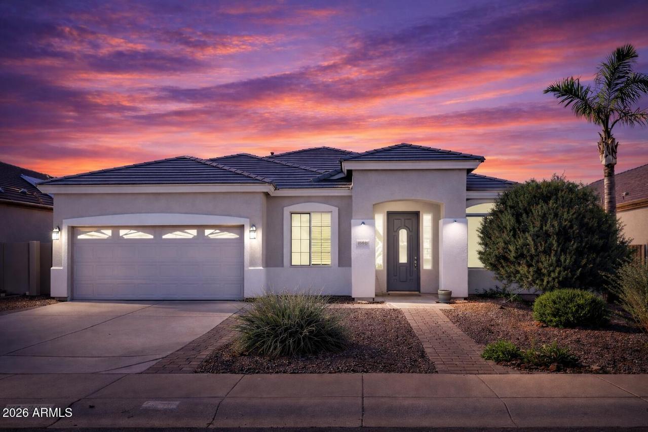 10449 E Kiva Ave., Mesa, AZ 85209