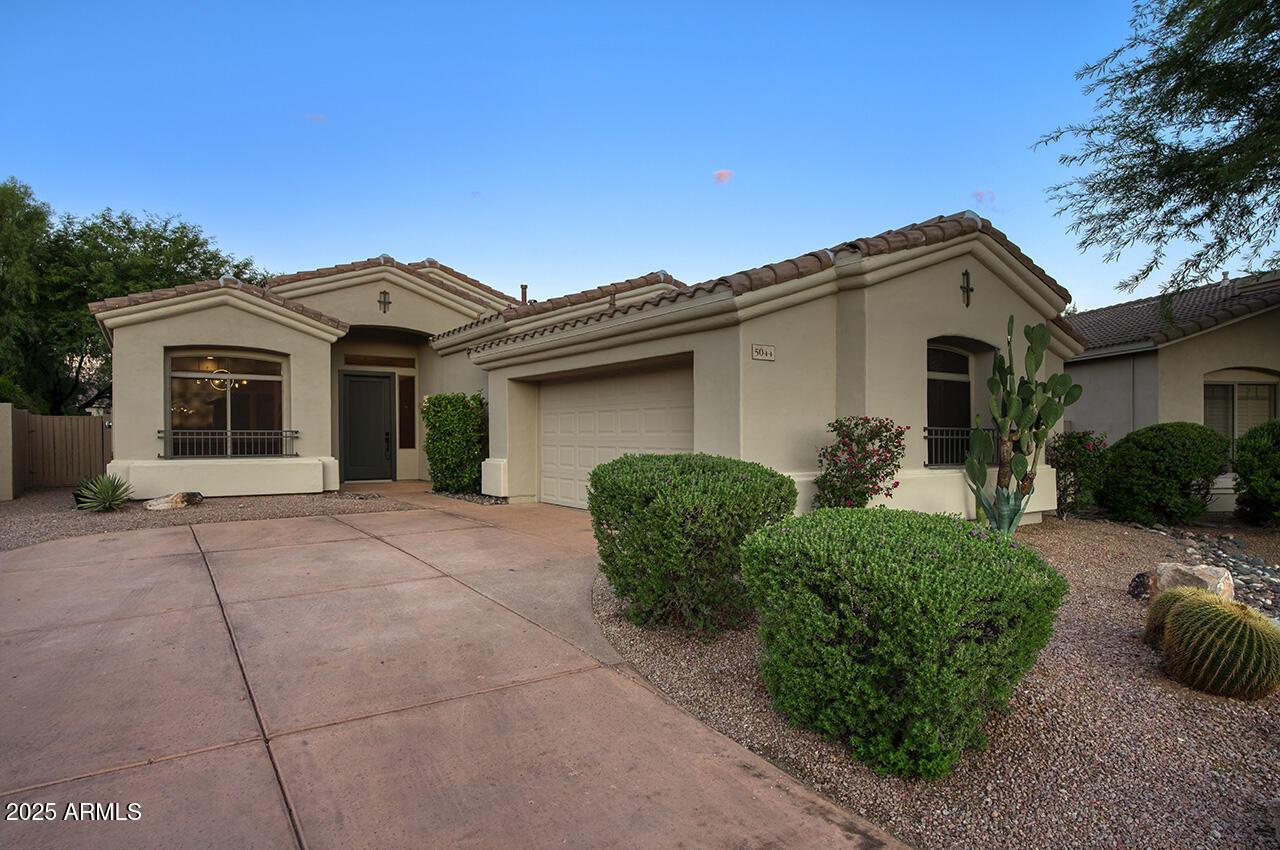 5044 E Via Montoya Dr., Phoenix, AZ 85054