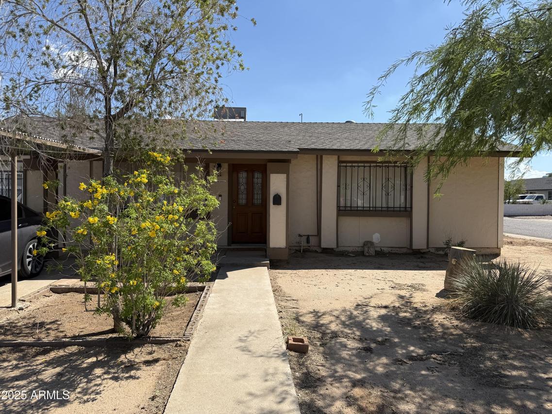 1627 W Carson Rd., Phoenix, AZ 85041