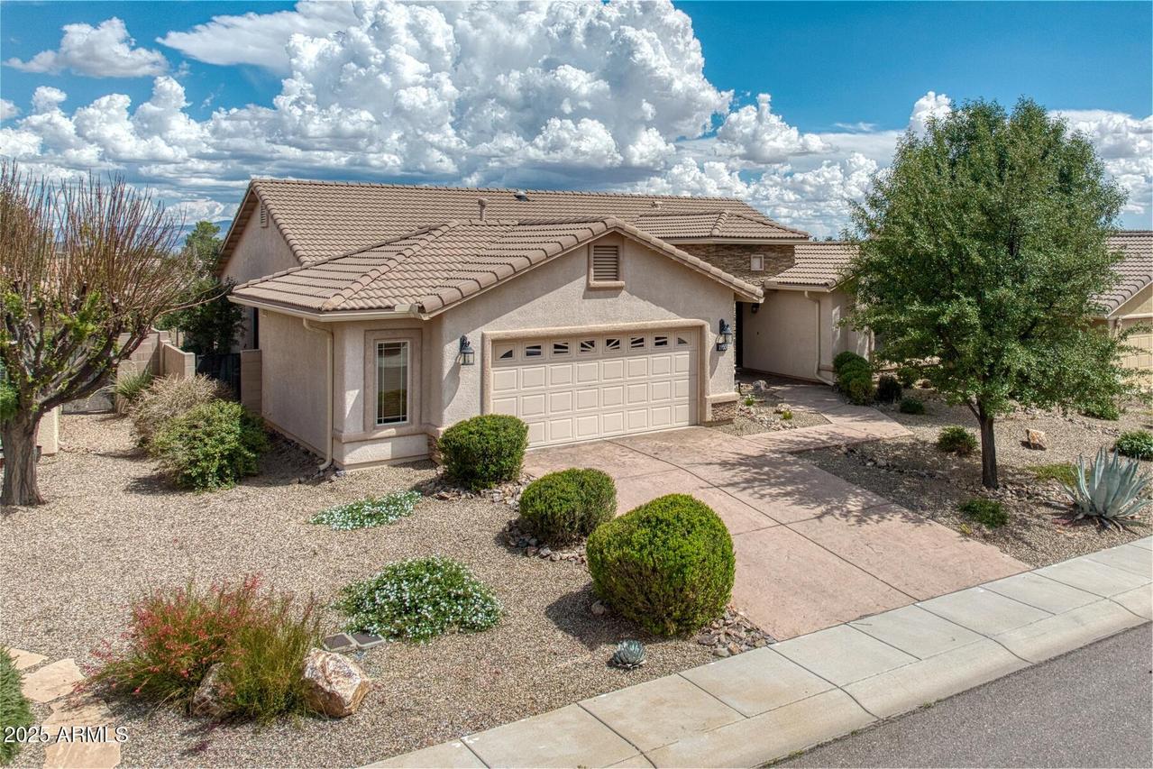 1953 Oak Winds Dr., Sierra Vista, AZ 85635