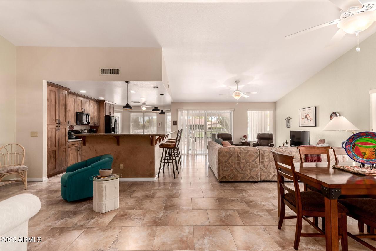 24432 S Mccorkindale Ct., Sun Lakes, AZ 85248